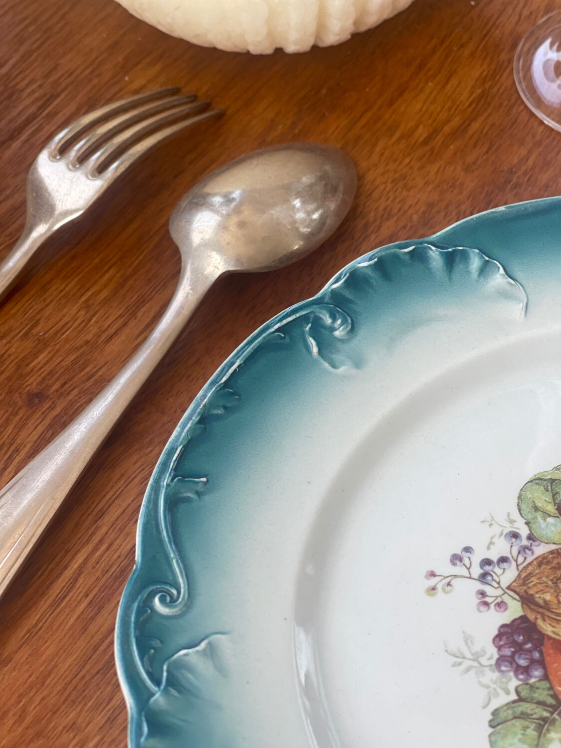 6 dessert plates in earthenware