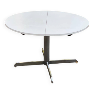 Table à manger blanche - central