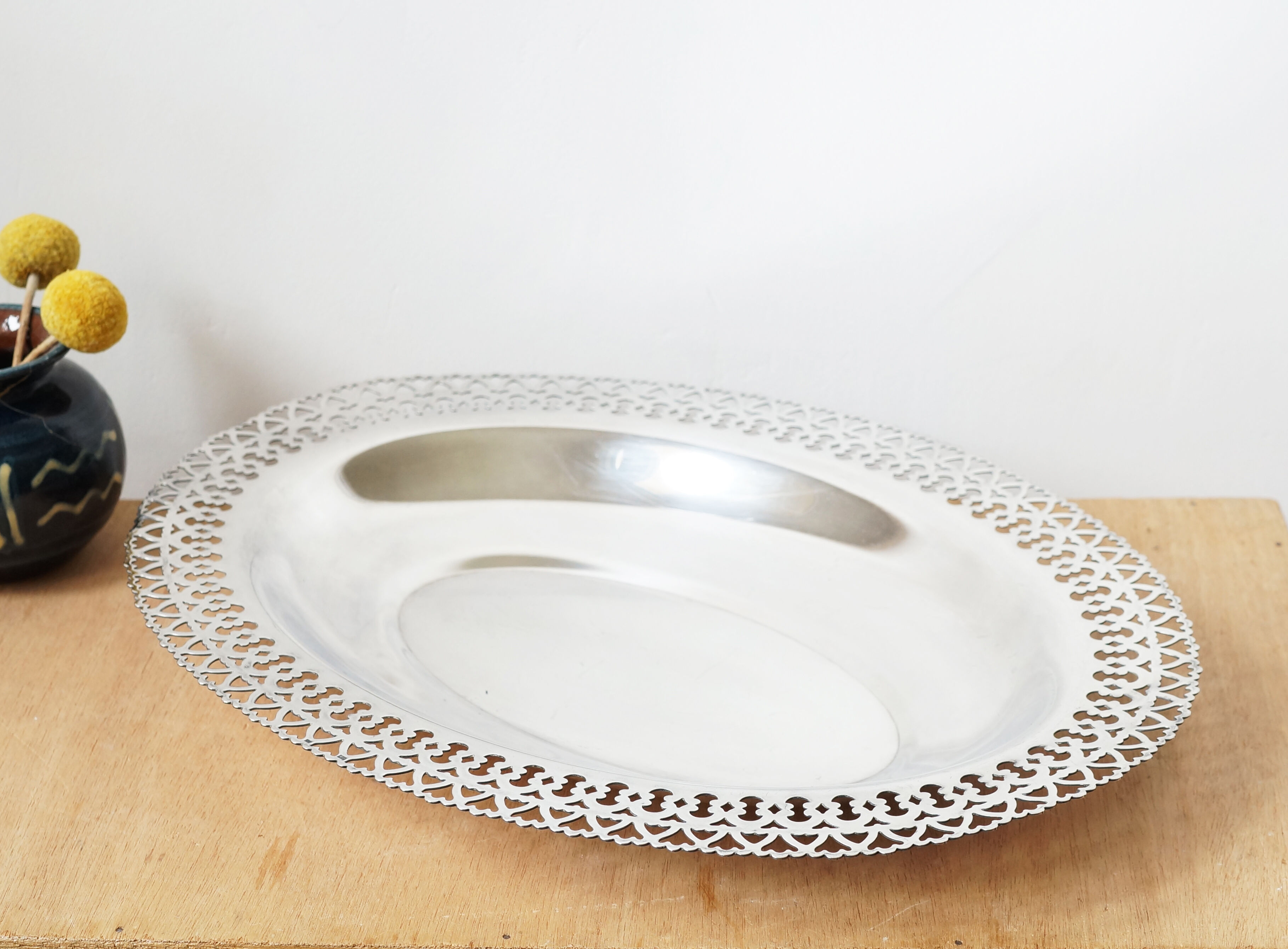 Silver-plated metal breadbasket 30s 40s