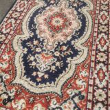 Mechanical rug