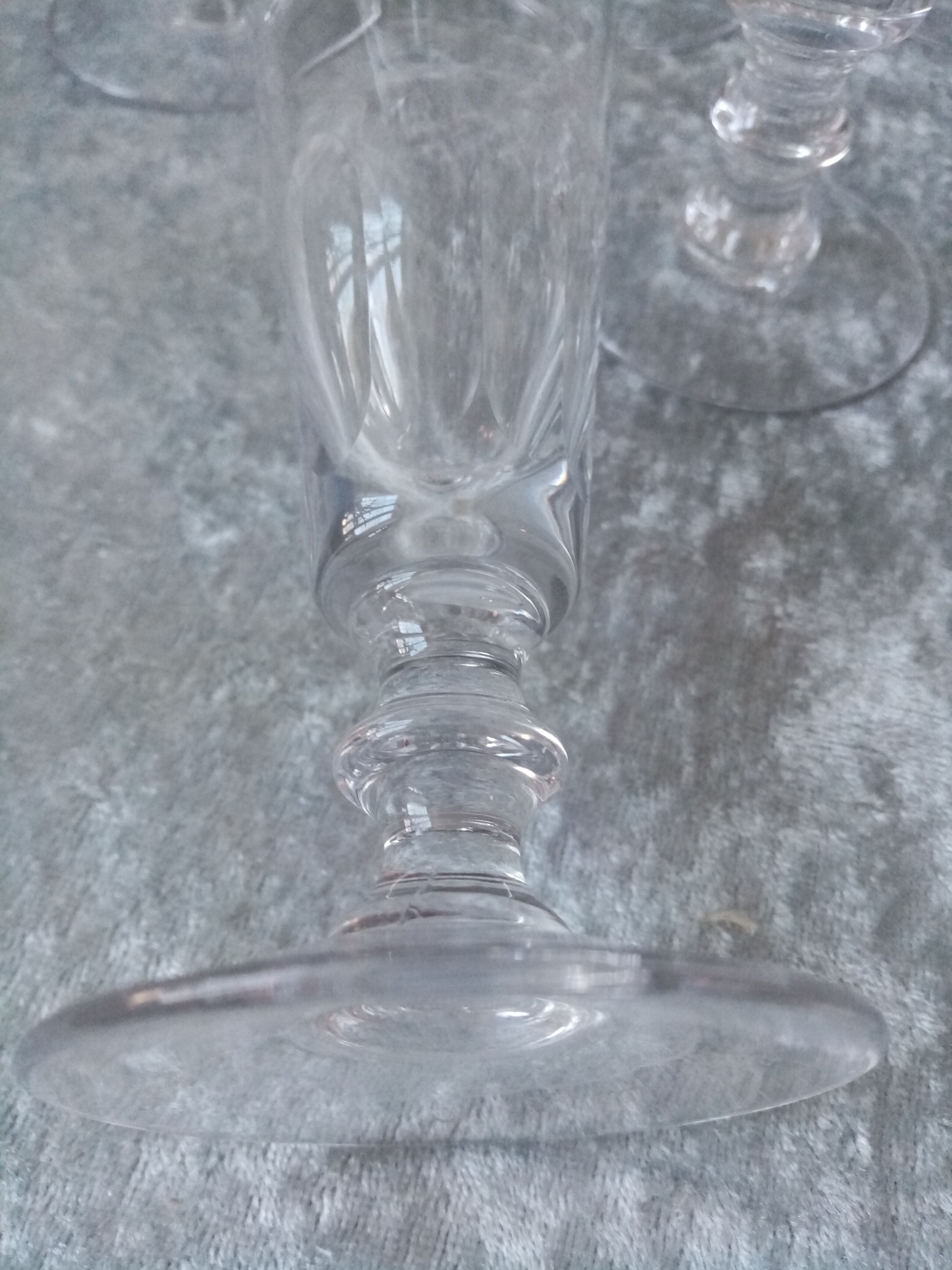 Series of 6 champagne flutes flat sides in baccarat crystal