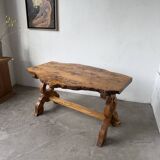 Table artisanale en orme massif, art populaire
