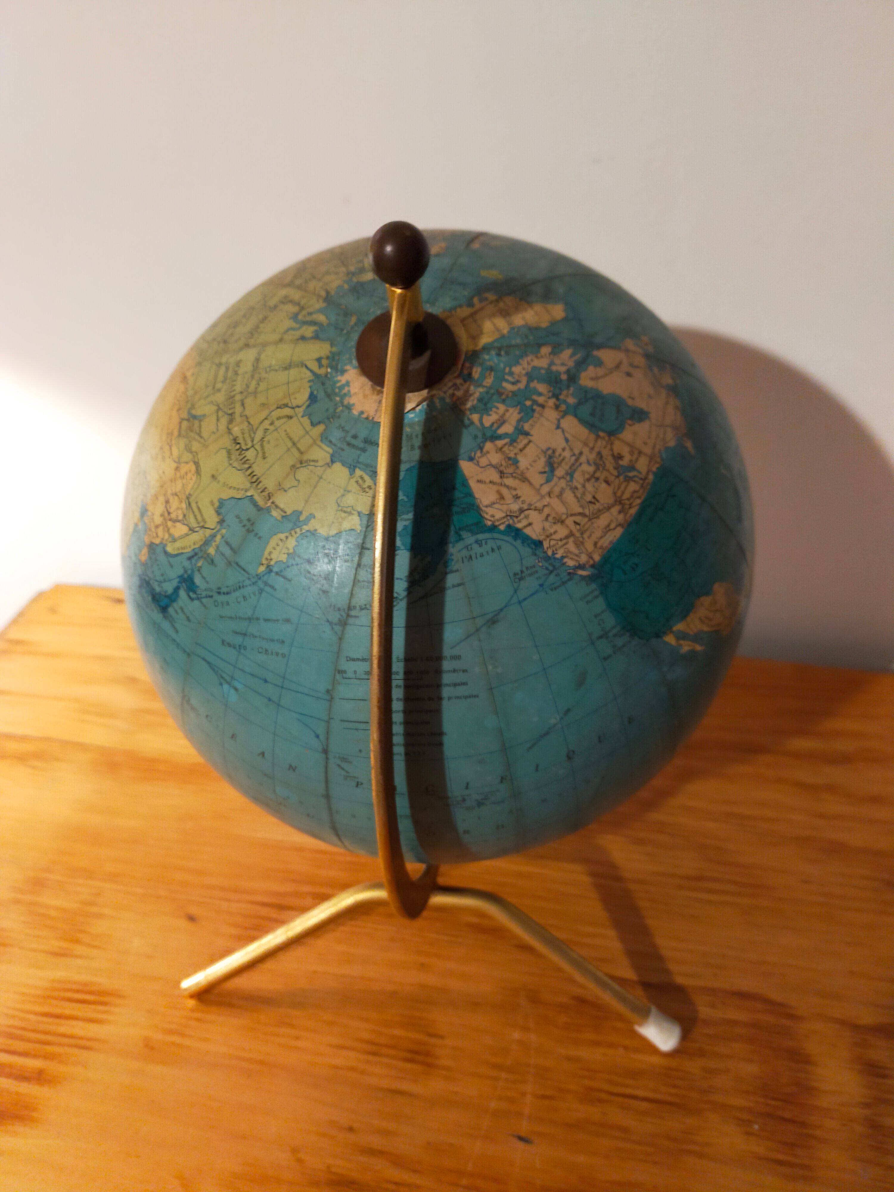 Vintage globe maps taride brass support 60s