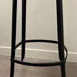 Nicolle stool
