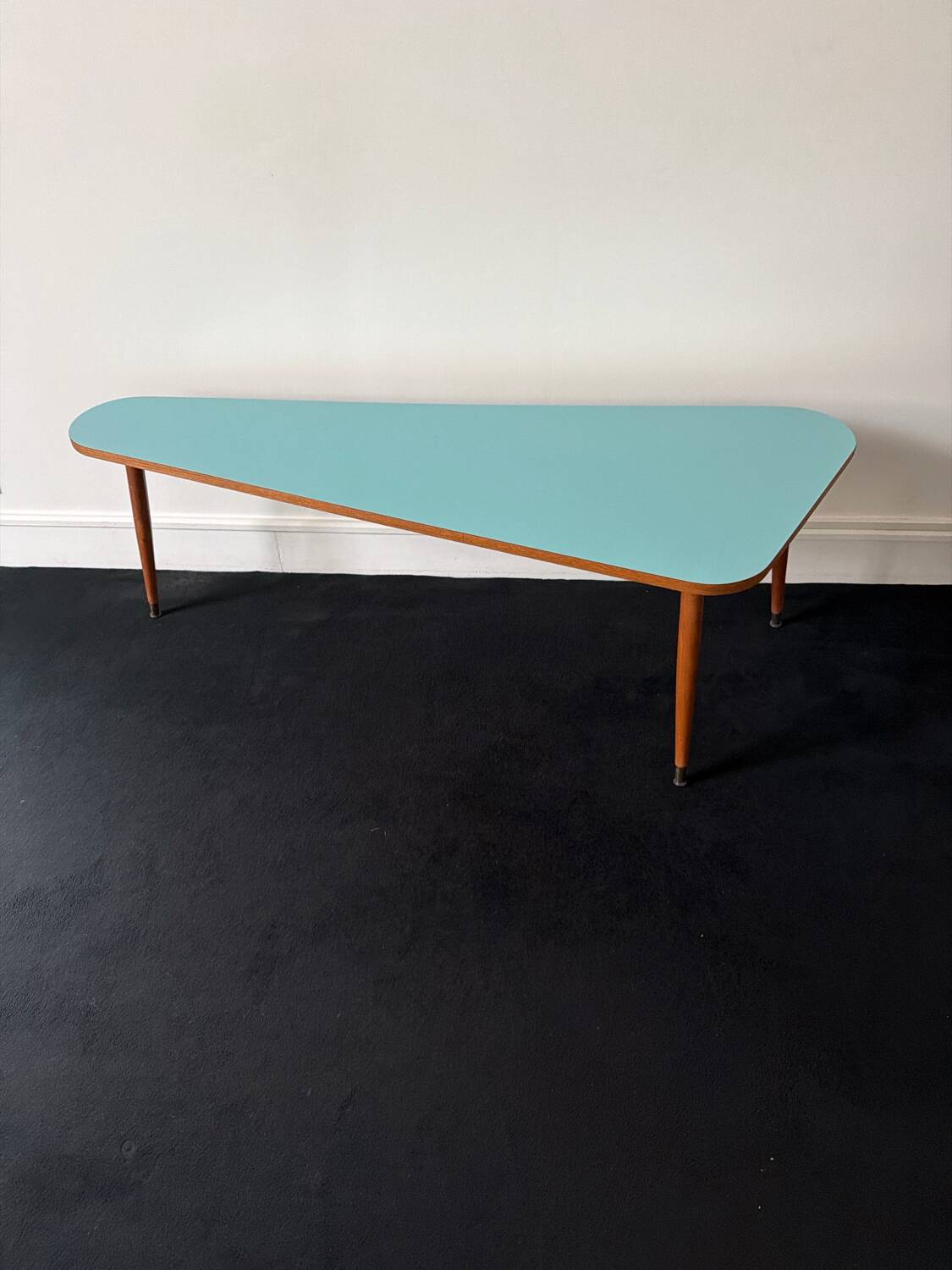 Table basse moderniste – années 50/60