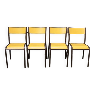 4 anciennes chaises d’ecole jaune de style mullca 510