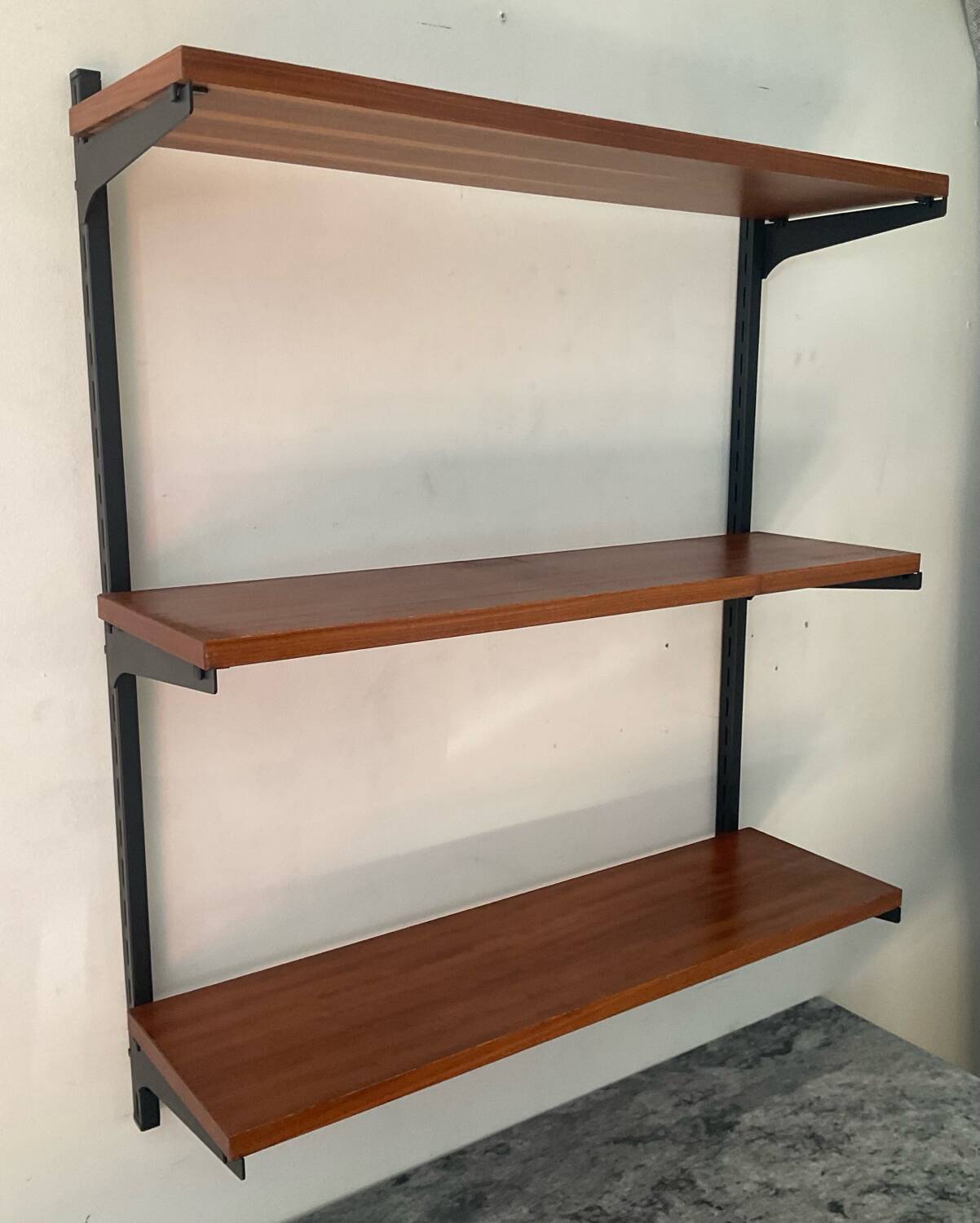 Scandinavian shelf in teak and metal, 1960s-70s.