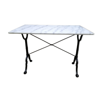 Bistro table in white marble and cast iron 1900