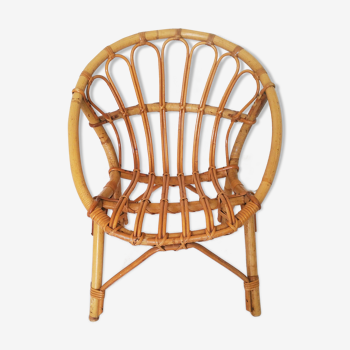 Rattan "shell" chair for children