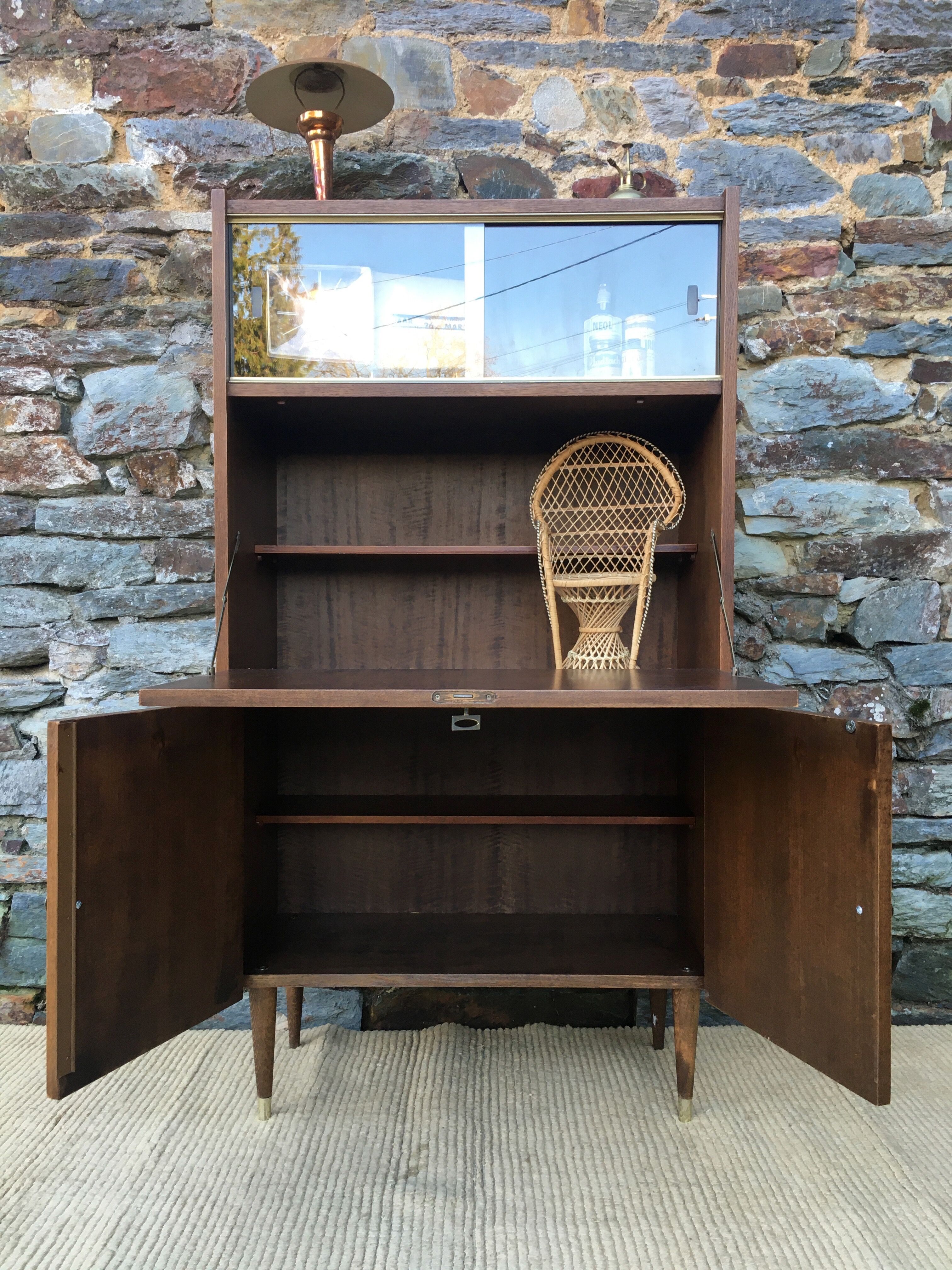 Vintage Secretary 50'