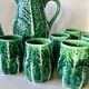 Service Vintage Années 70 – Carafe Majolica Verte + 6 Mugs Feuillage