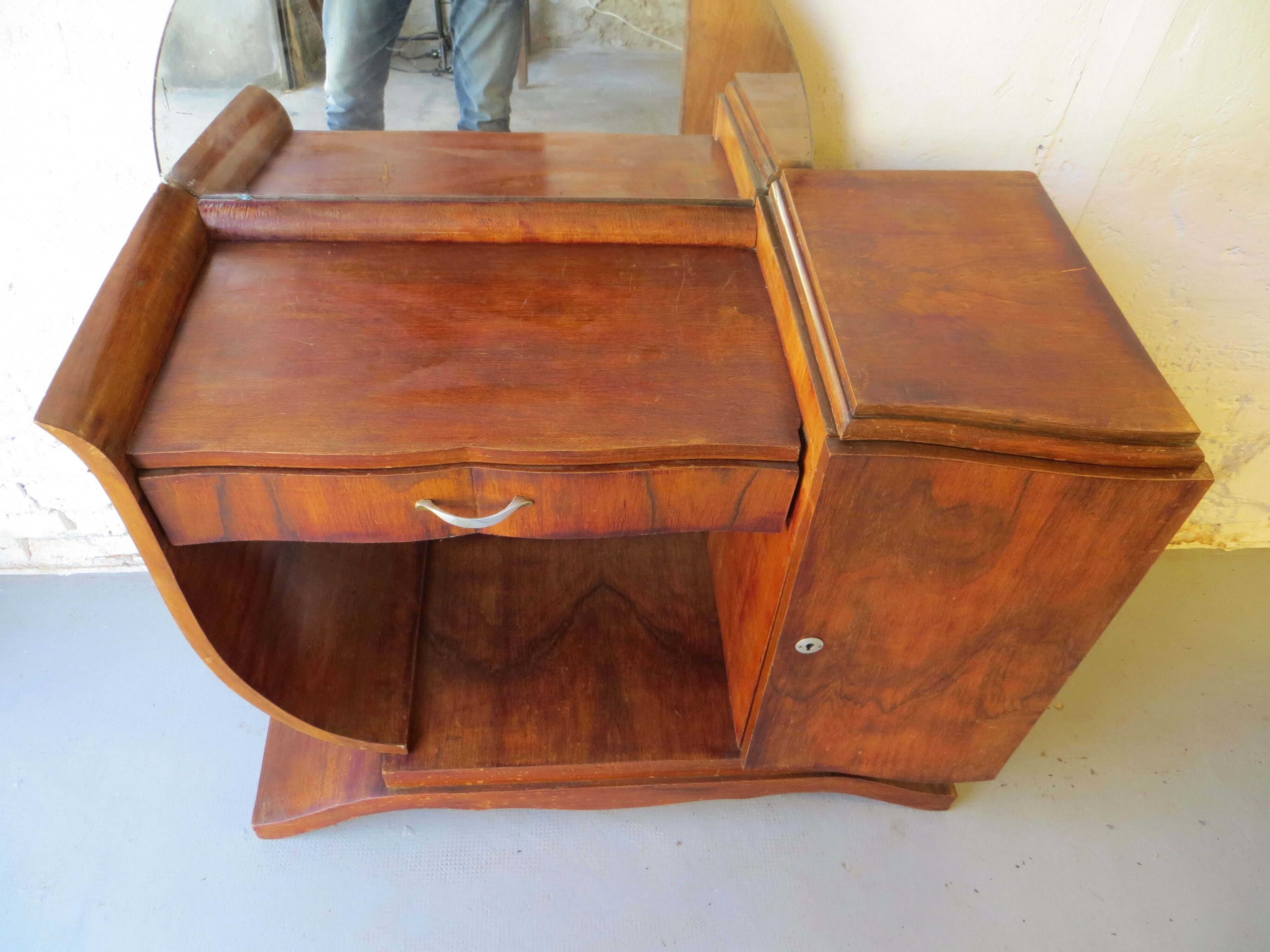 Art deco vanity table the 30s