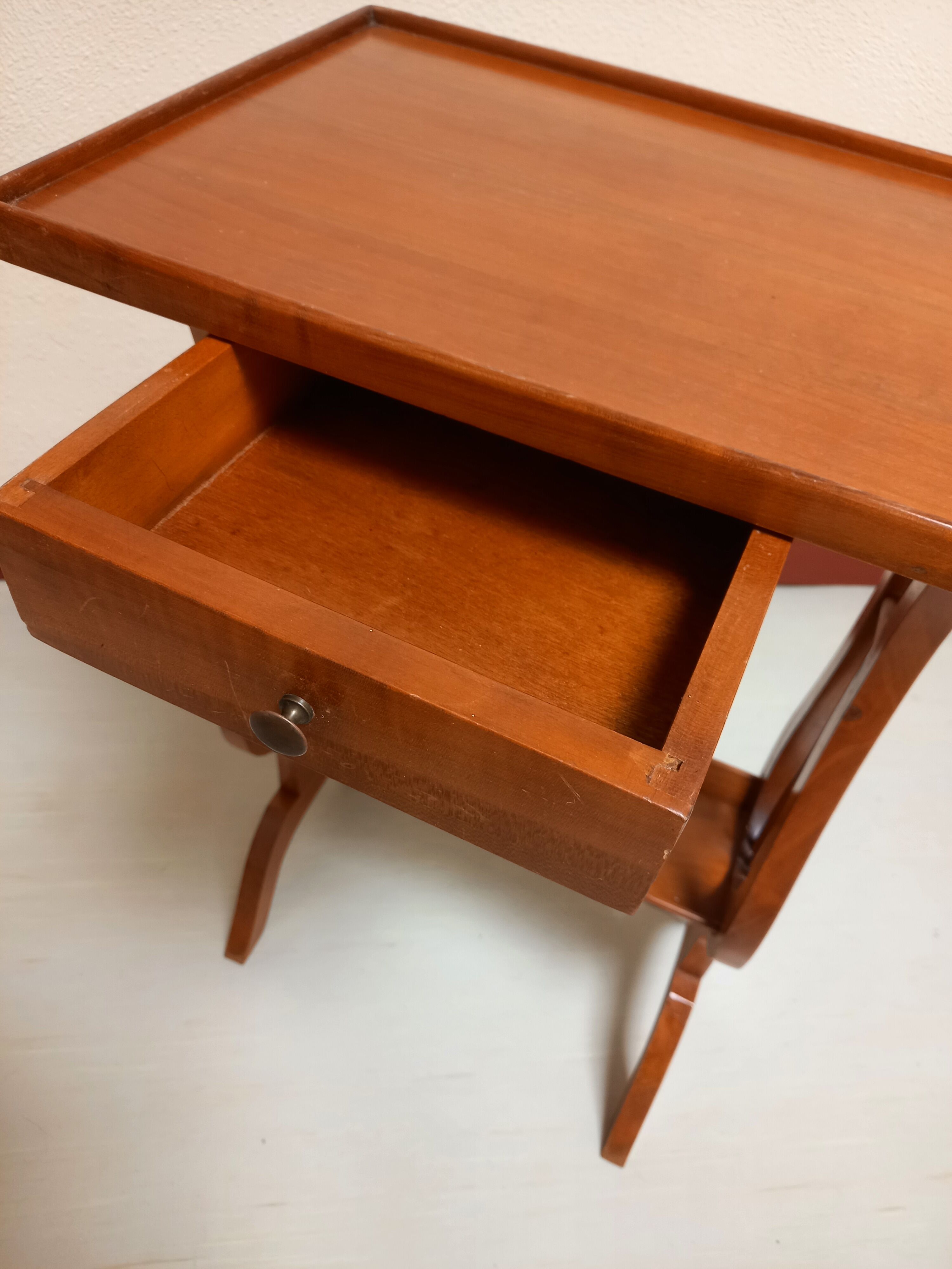 Bedside / furniture telephone miller