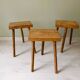 Lot de 3 petits tabourets tripodes