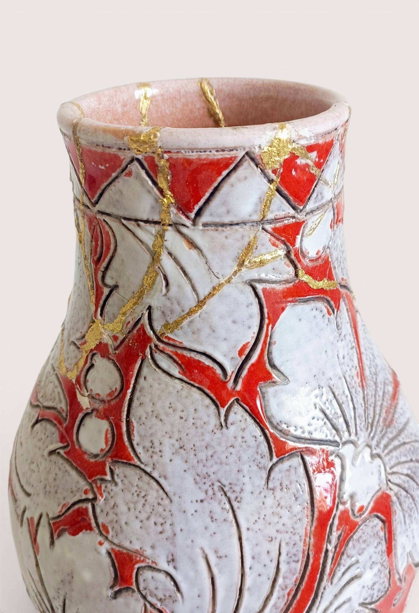 Large Fratelli Fanciullacci Sgraffito Ceramic Vase, Restored Kintsugi-Style
