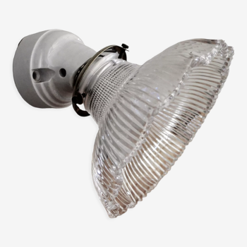 Holophane wall lamp