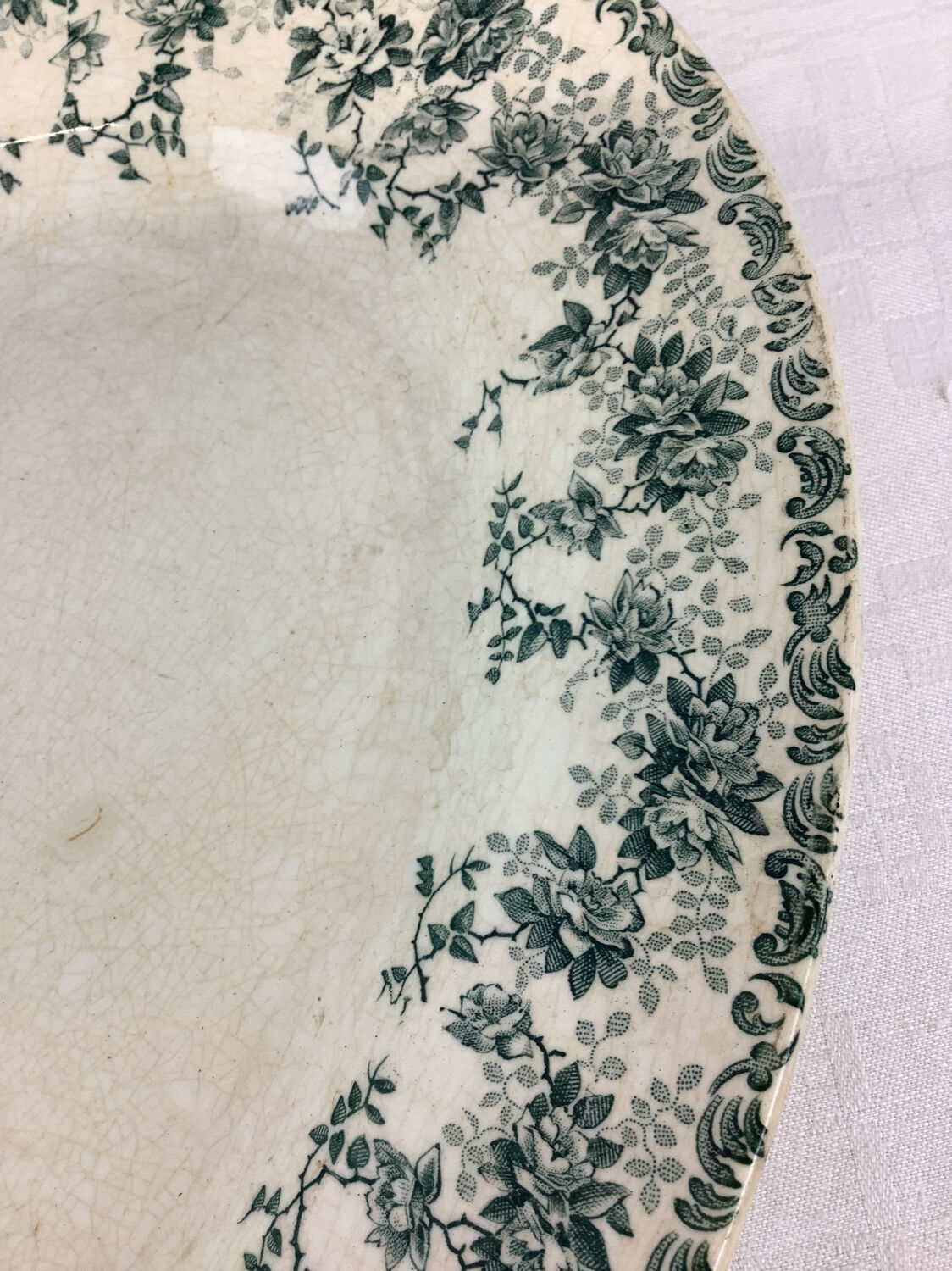 Old dish Terre de fer made in france Choisy le Roi