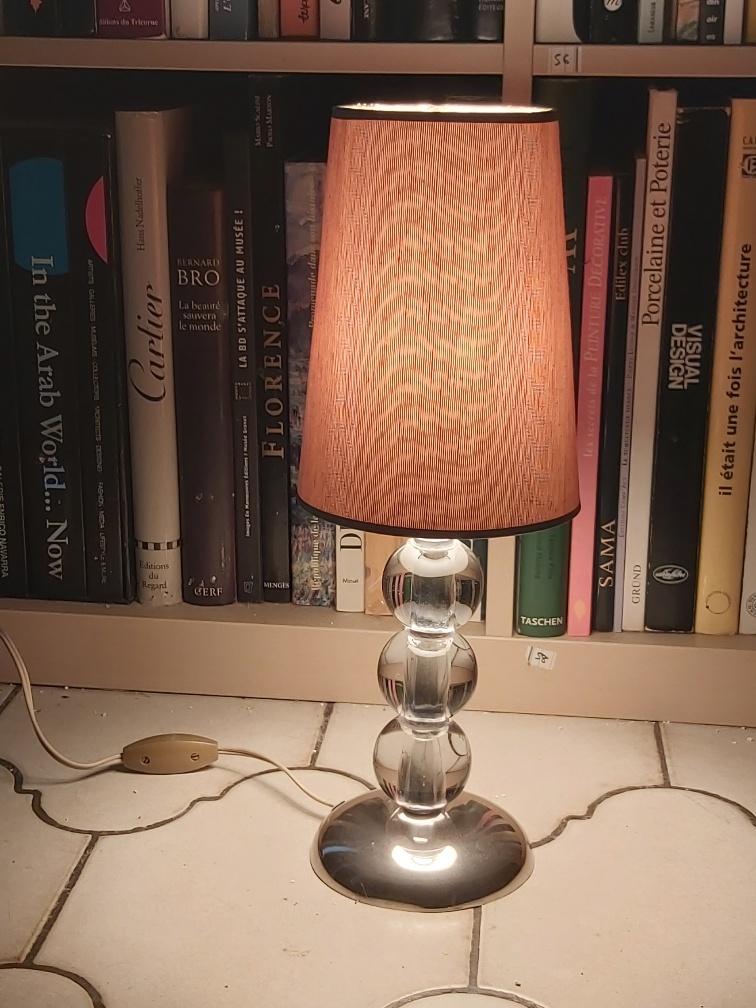 Art deco lamp in chrome metal and glass ball