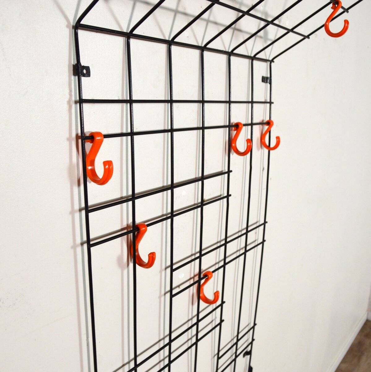 Wire coat rack by Karl Fichtel for Drahtwerke Erlau 1950s