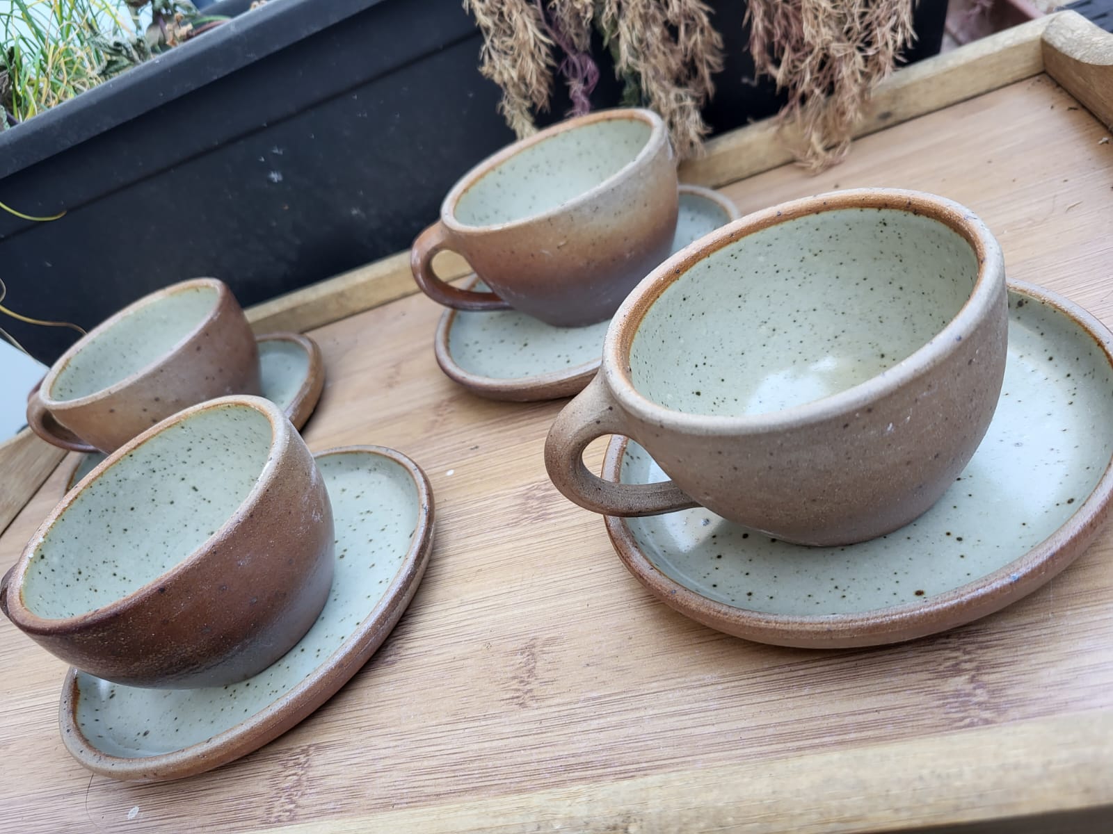 Set of 4 stoneware cups and sub-cups - vintage