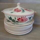 12 antique flat plates + HBCM soup tureen