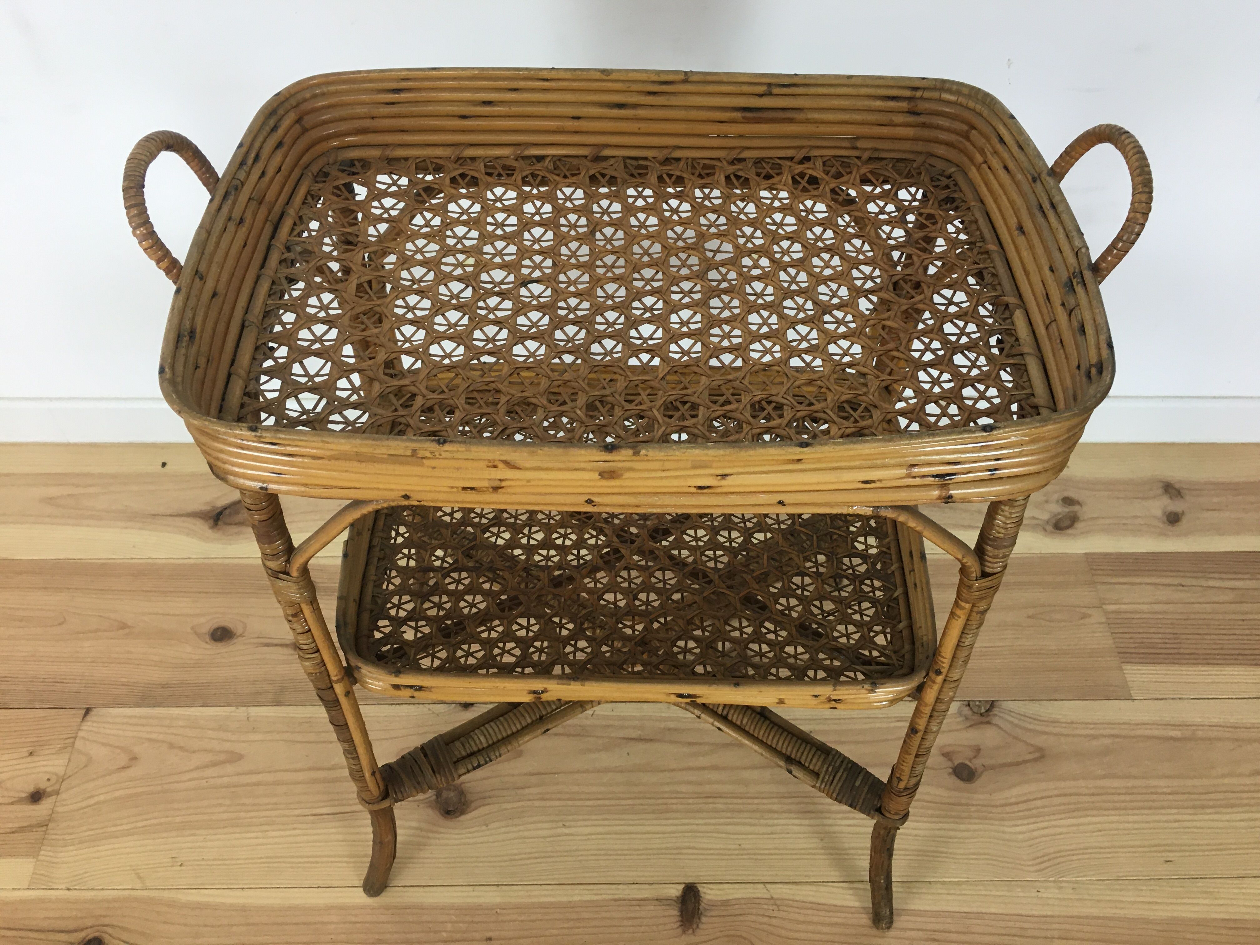 Side table or rattan and canning service