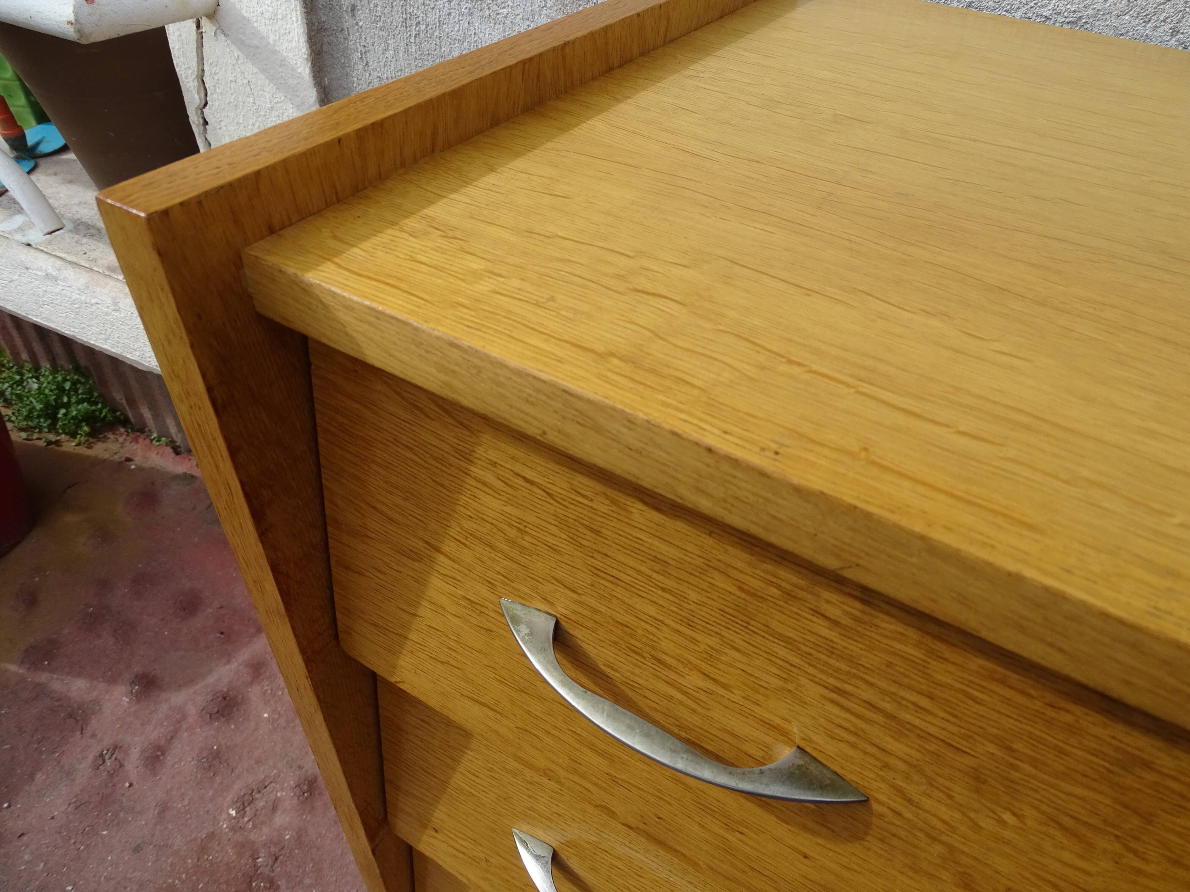 Commode trois tiroirs vintage années 60 pieds compas