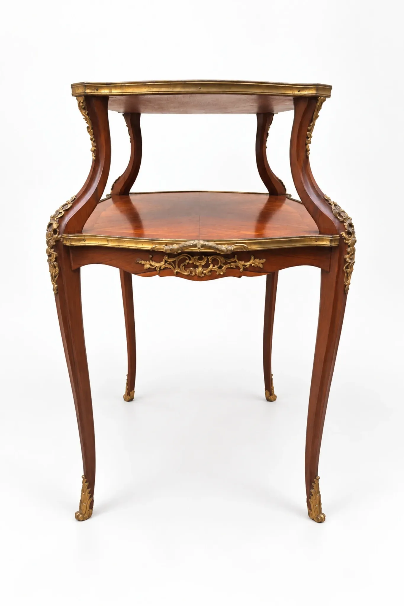 Tea table – Late 19th century – Louis XV style – Marquetry