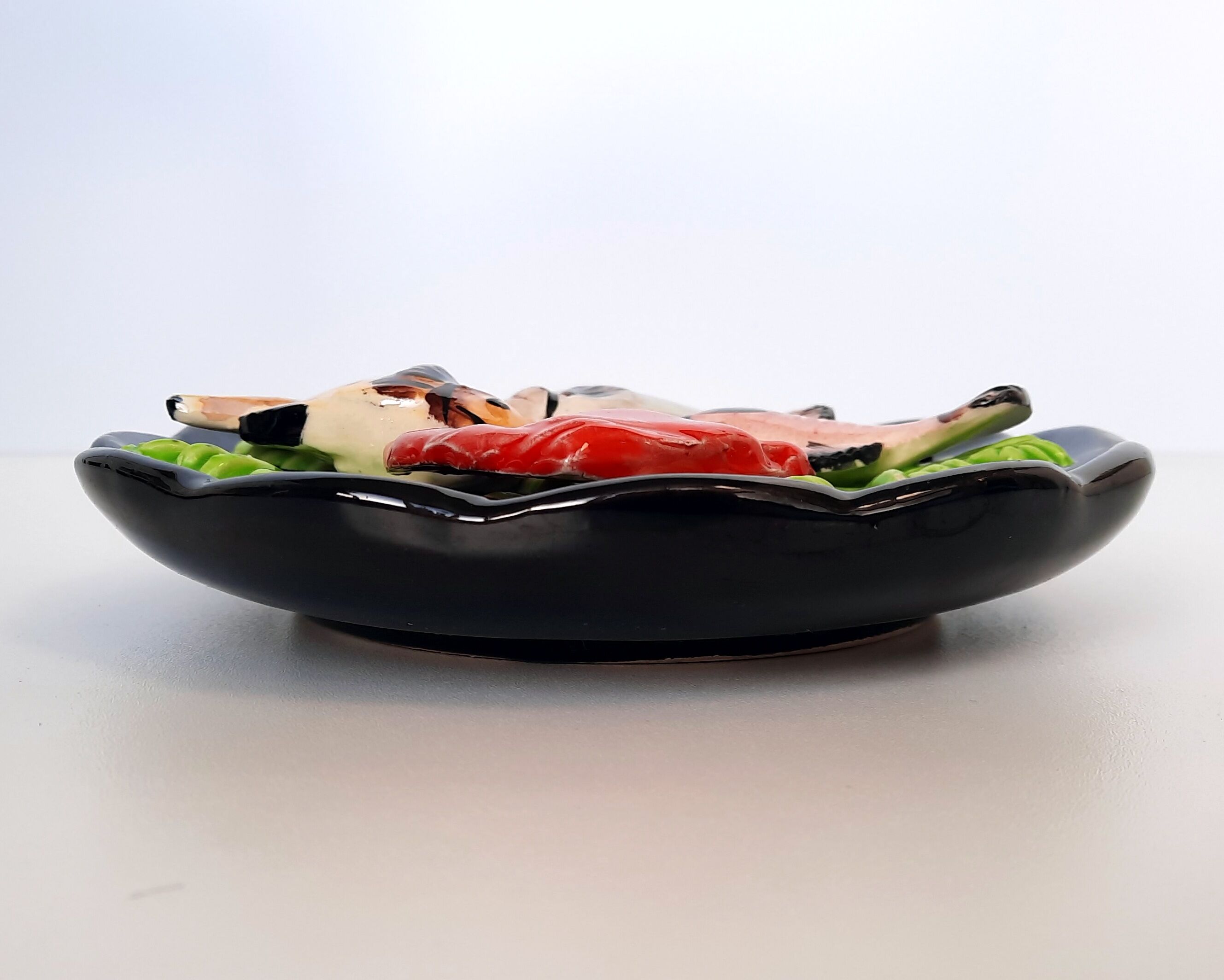 Flat wall plate ceramic Vallauris. Fish, crab, shellfish
