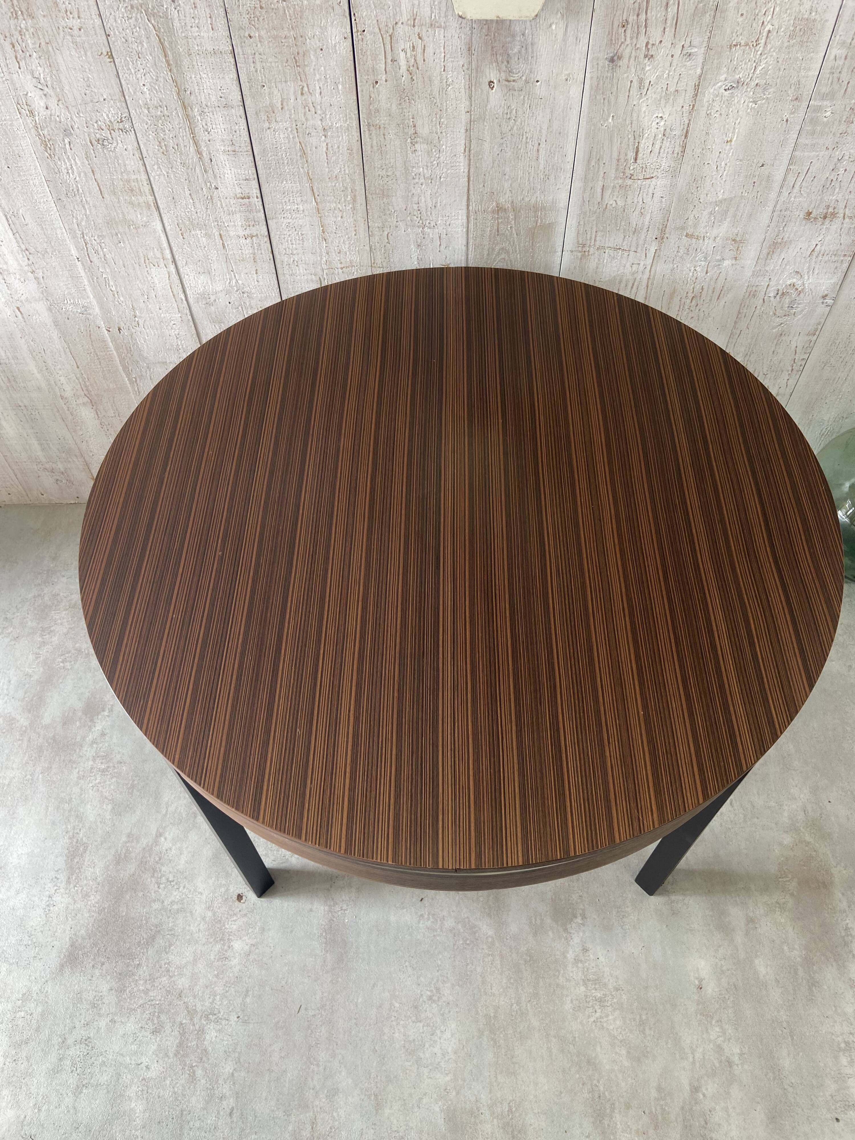 Vintage extendable table