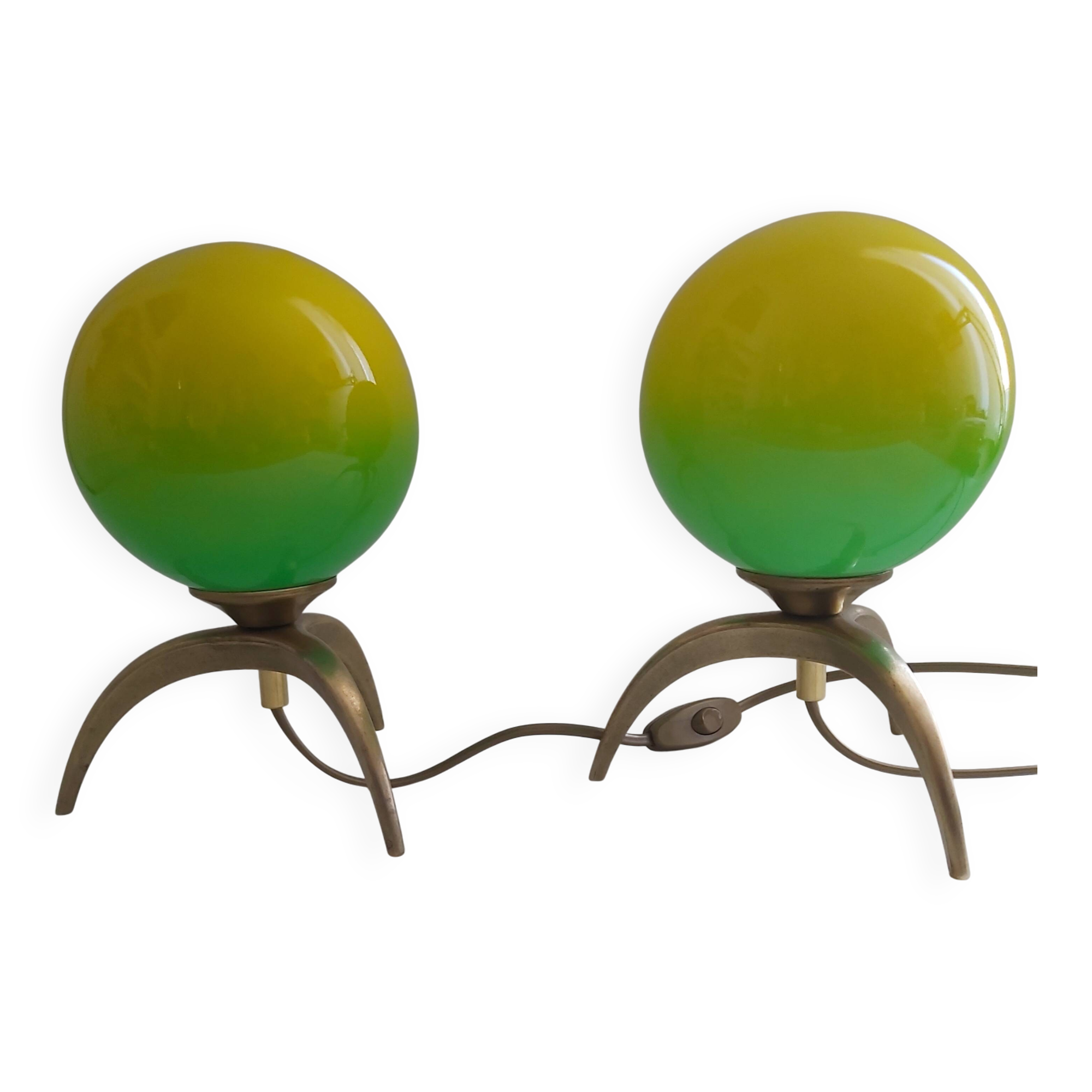 A pair of bedside lamps.
