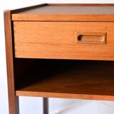 Table de chevet moderniste suédoise