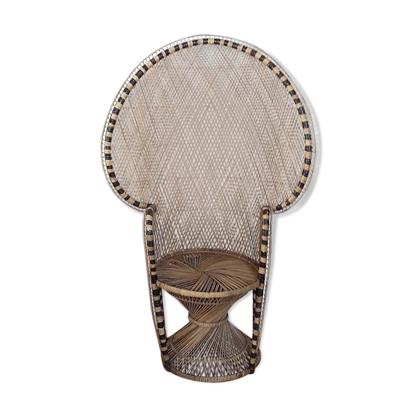 Fauteuil Emmanuelle en osier vintage