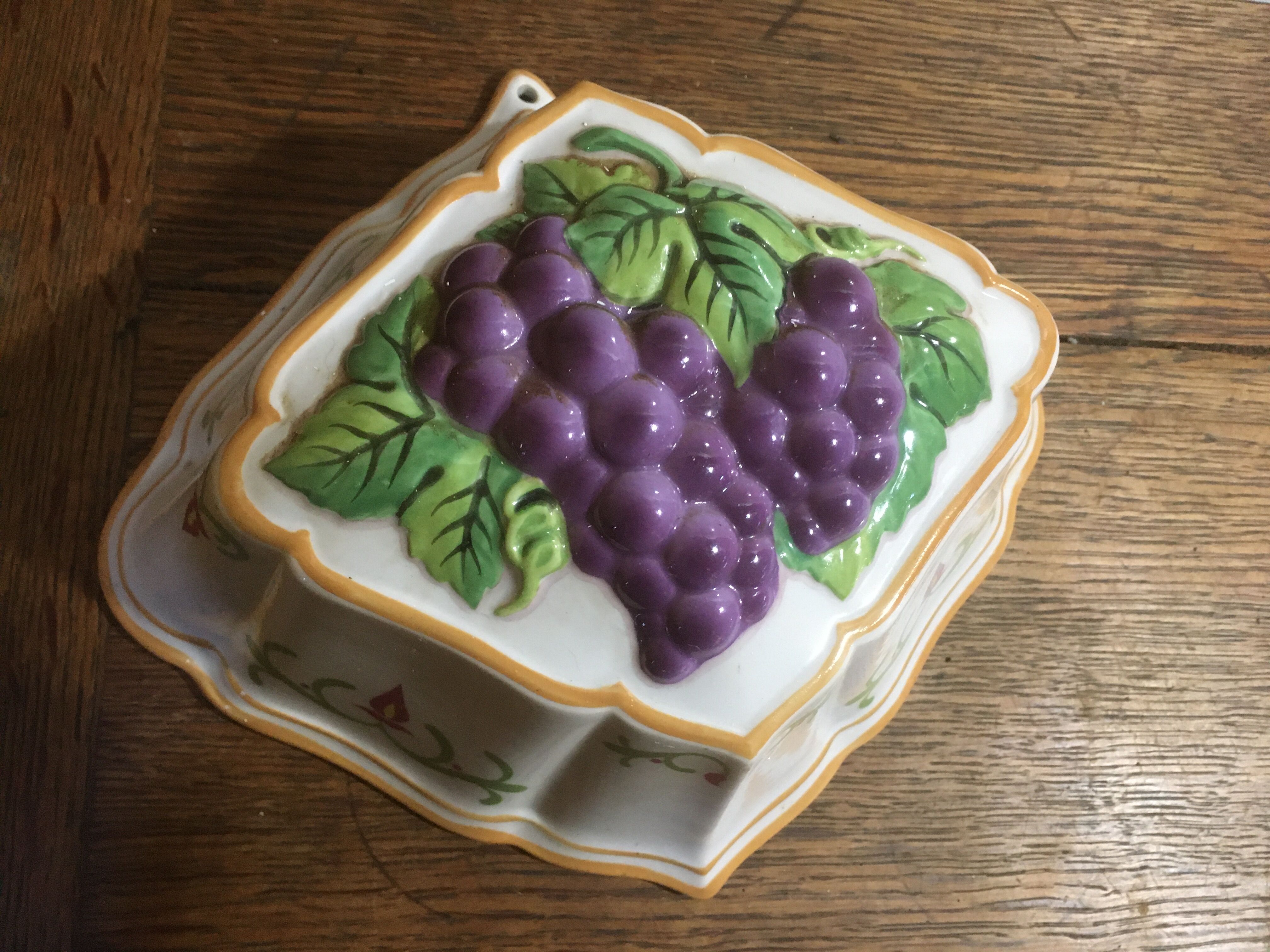Decorative jelly mold