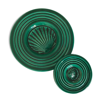 Table and bottle mats