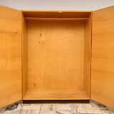 Armoire à deux portes de Mojmír Požár pour UP Závody, Tchécoslovaquie, années 1960.