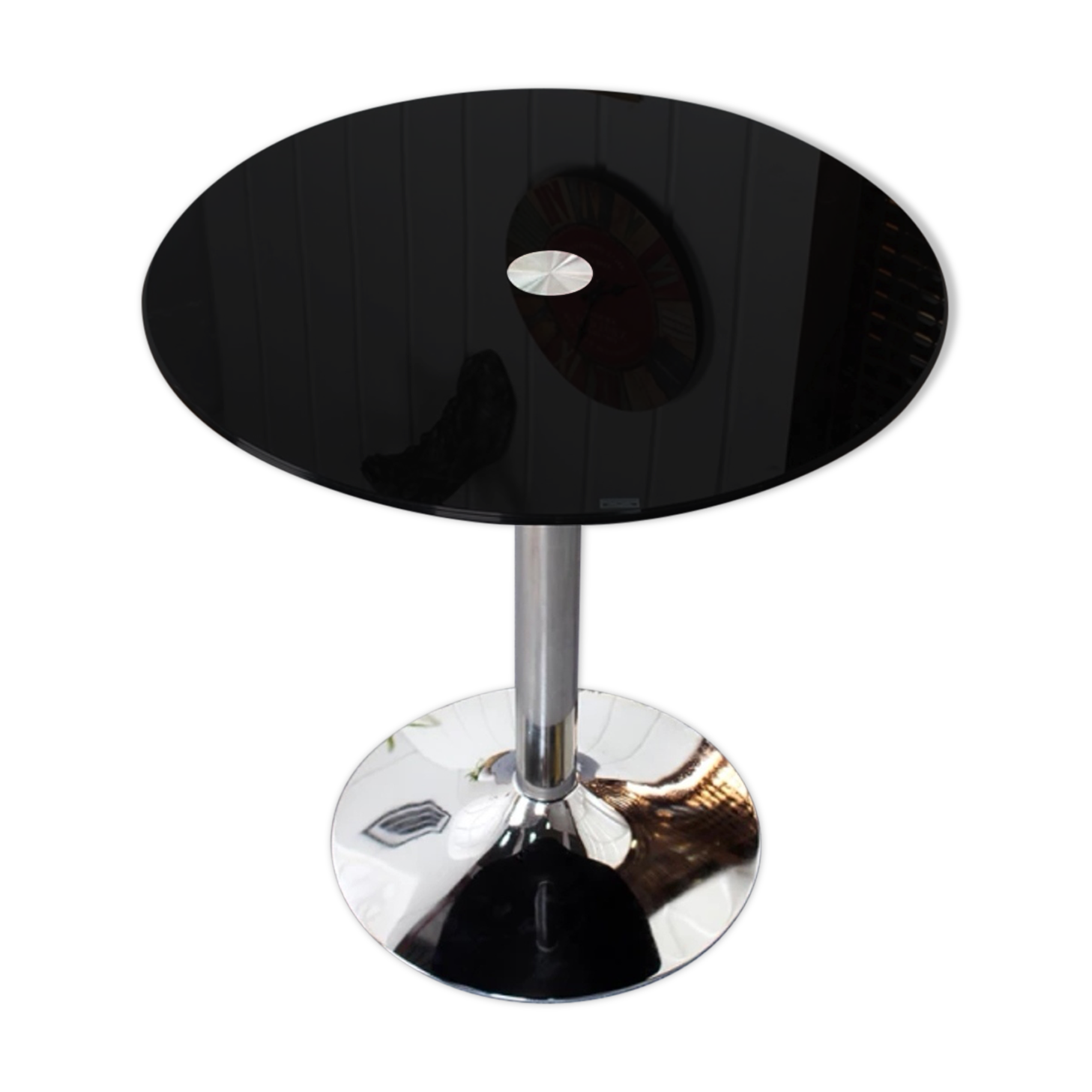 Dining table in chromed foot glass