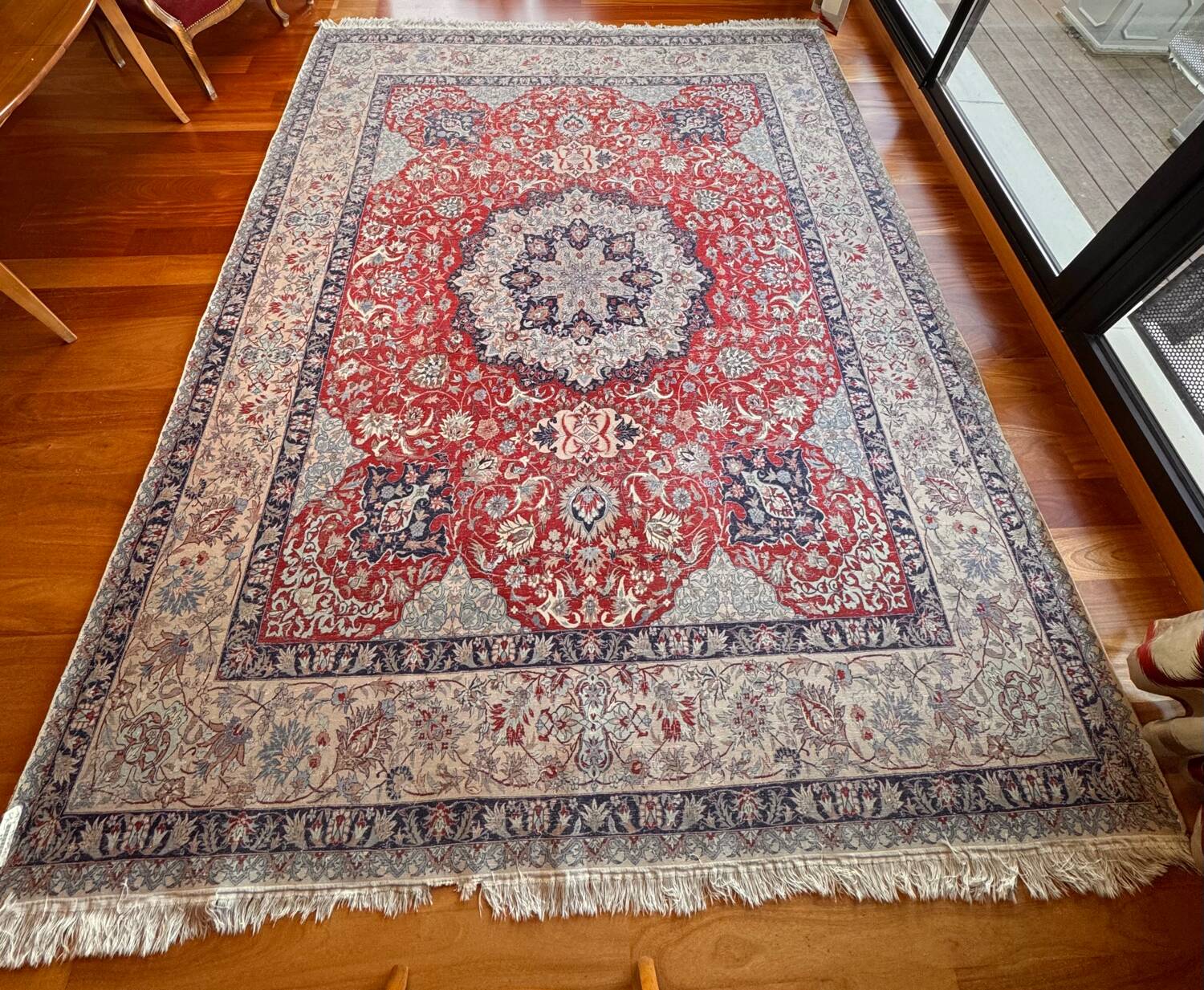 Chinese Bidjar carpet 330 cm x 256 cm