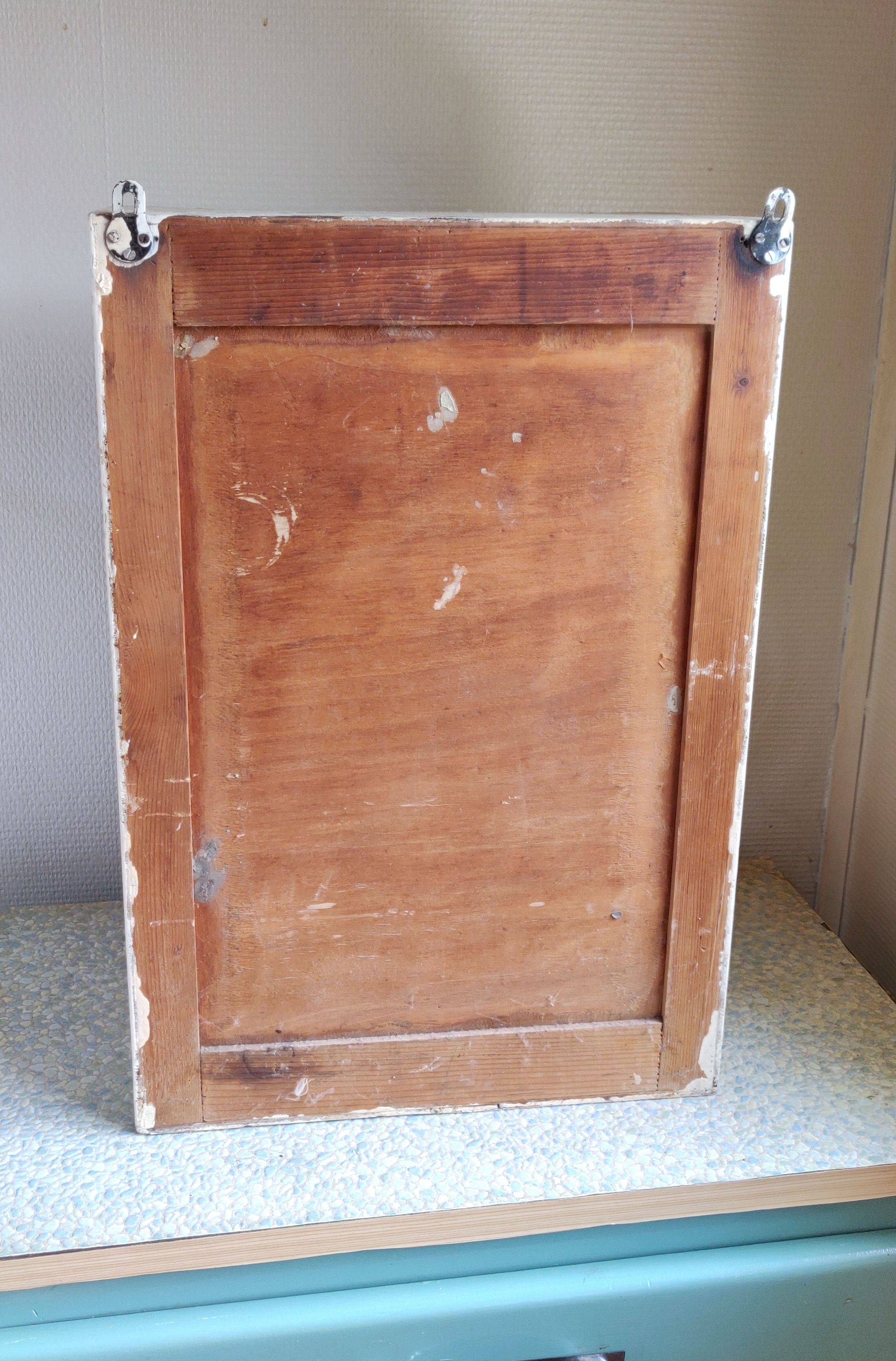 Small Wall-mounted medicine cabinet vintage retro wooden furniture