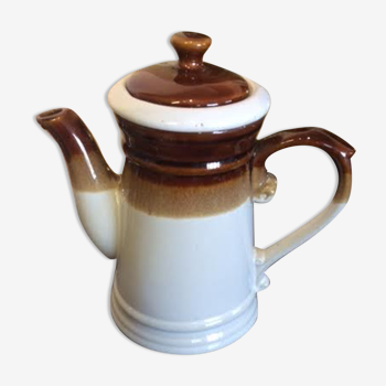 Porcelain coffee maker