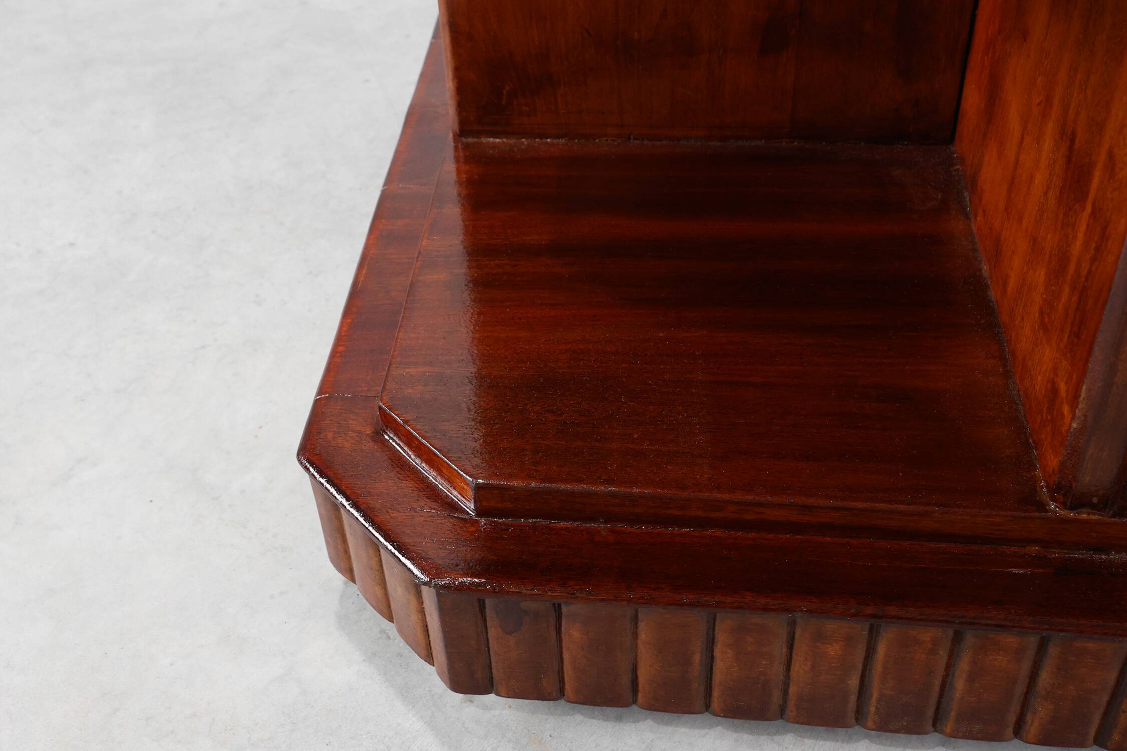 French Art Deco Side Table in Wood, circa 1920