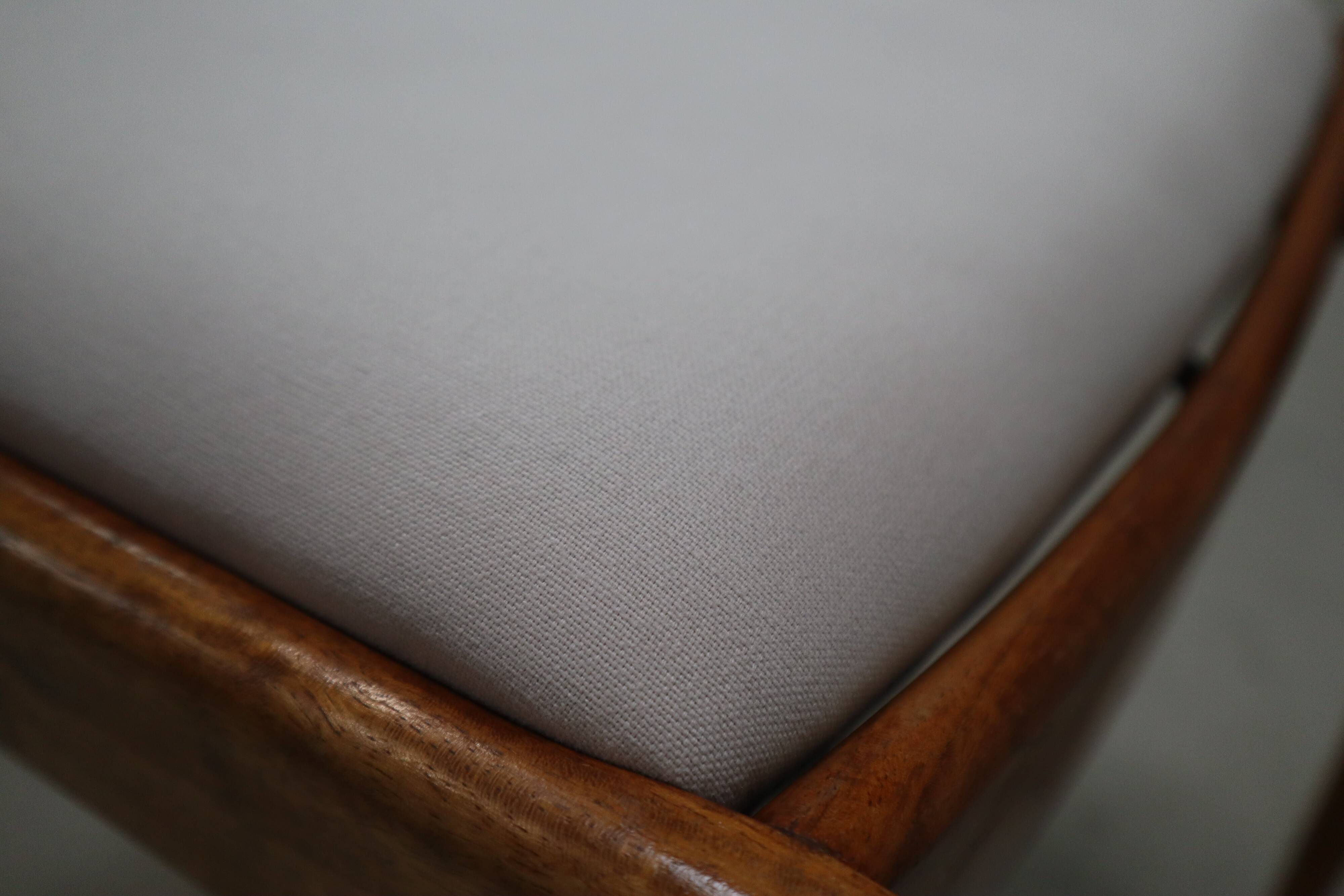 Set of six Alfred Hendrickx Model 500 dining chairs in Rosewood,