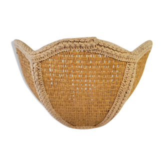 Braided rattan wall lamp 70