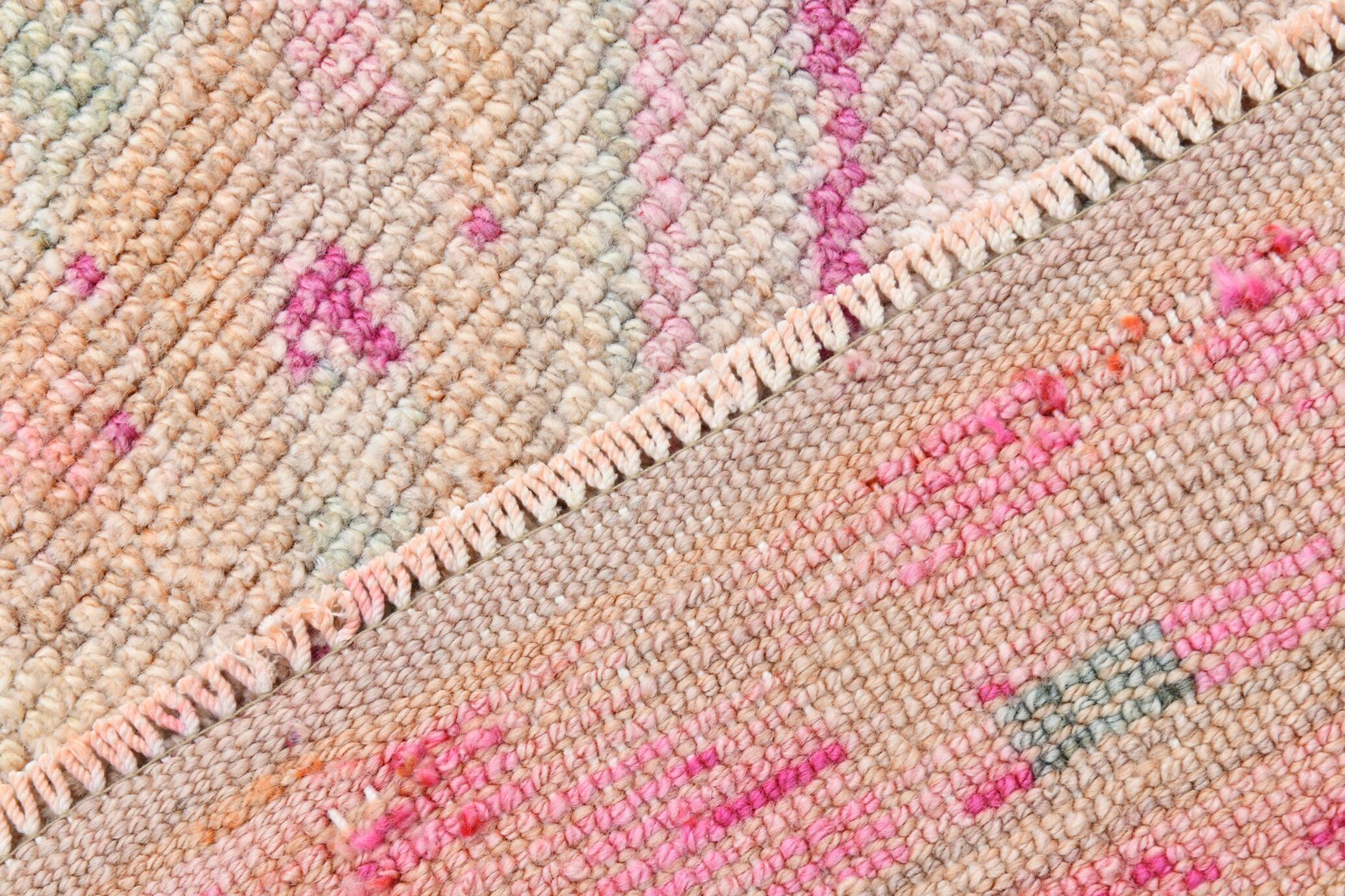 3x11 Soft Pink Turkish Runner Rug, 83x340 Cm