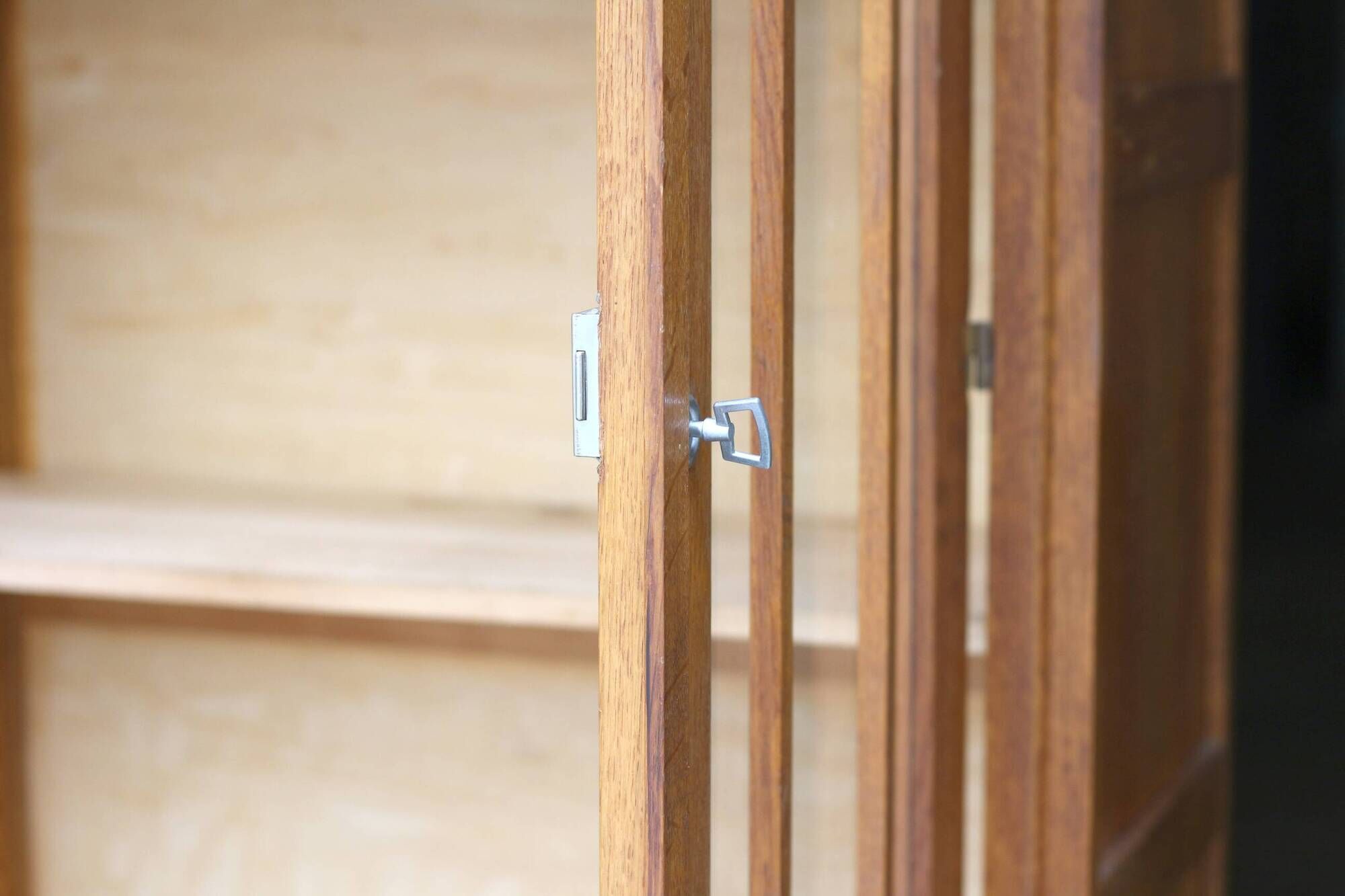 Beautiful Parisian armoire in blonde oak (1950s)