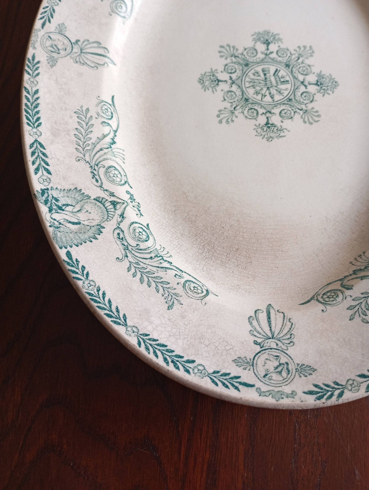 Oval ironstone dish "Compiègne" K&G Lunéville