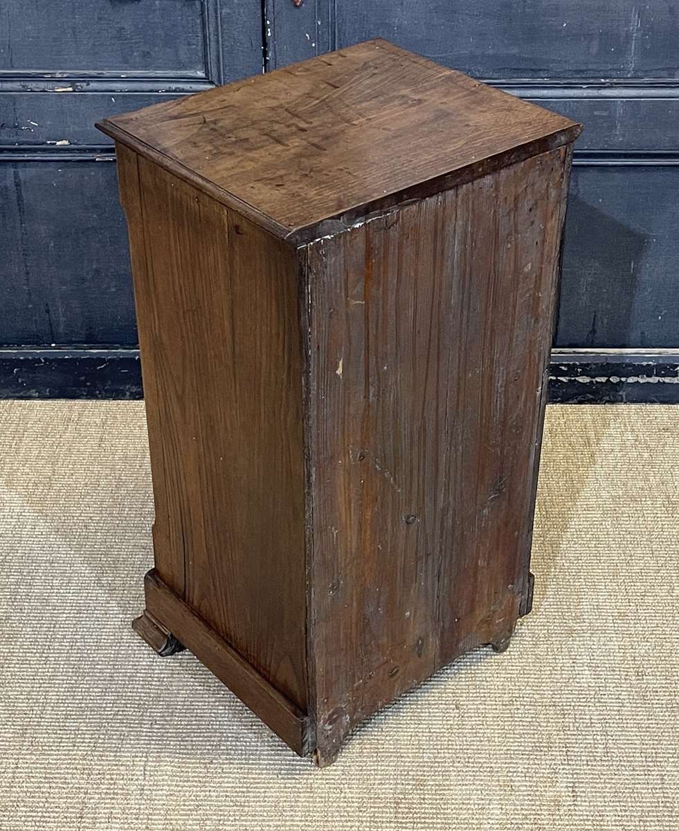Chestnut bedside early twentieth century
