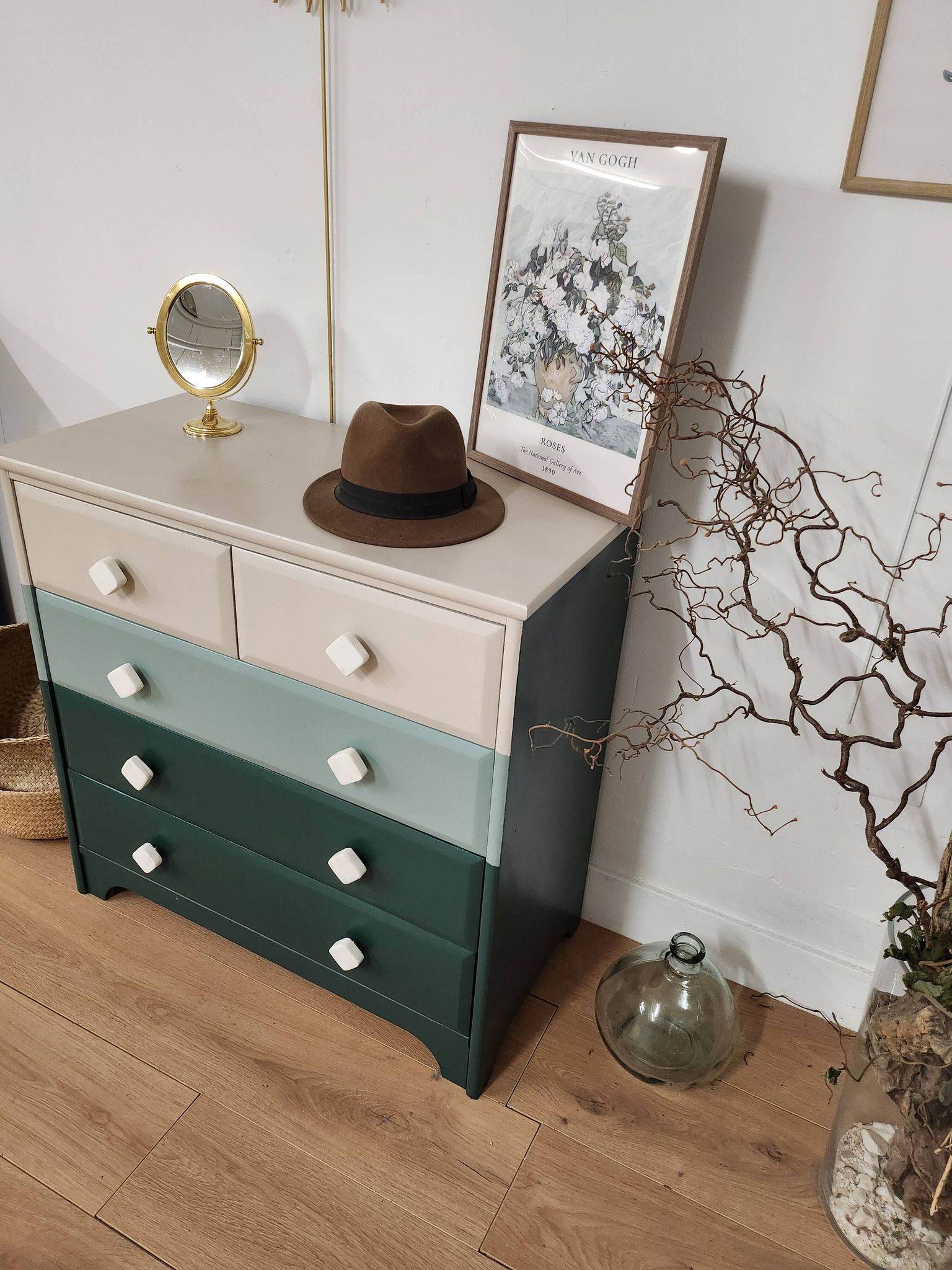 Spring commode 3 colours