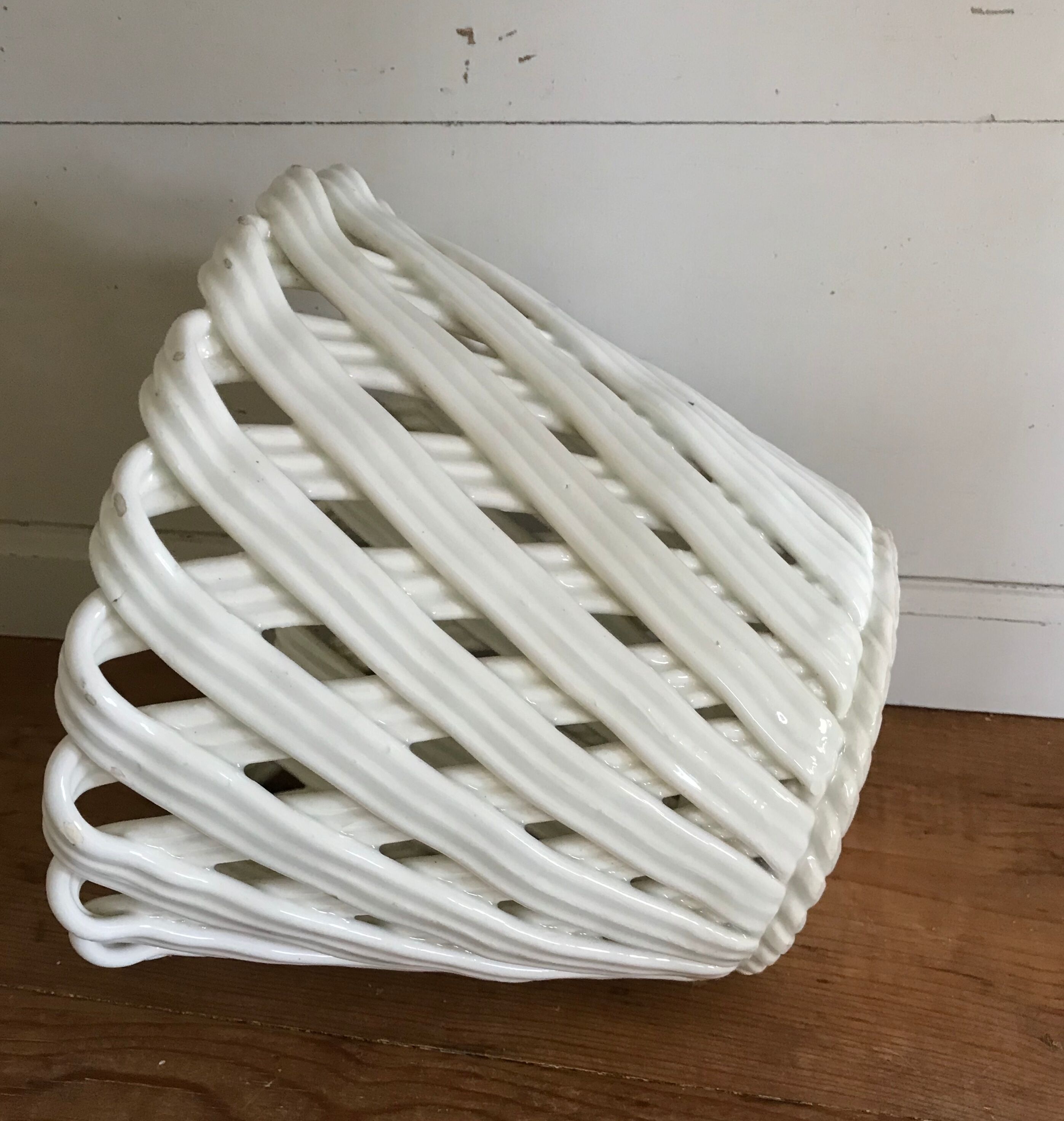 Braided ceramic pot cover