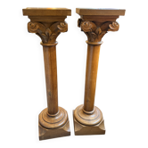 Pair of columns in light oak carved from the late 19th century, good quality, capital
